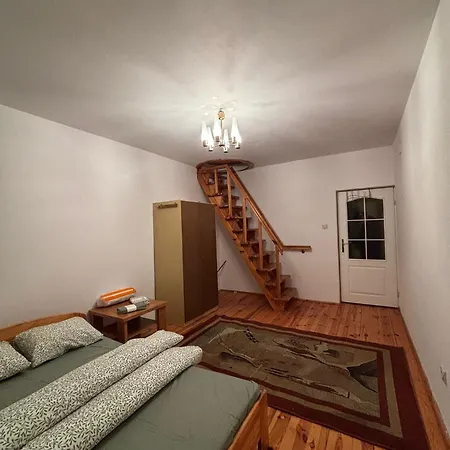 Cityhalo Hostal Marki (Wolomin)